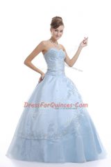 Exquisite Sweetheart Sleeveless Organza Quinceanera Gown Embroidery Lace Up