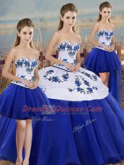 Sleeveless Embroidery and Bowknot Lace Up Quinceanera Dress