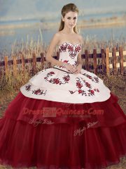 Nice Sweetheart Sleeveless Sweet 16 Dresses Floor Length Embroidery and Bowknot White And Red Tulle