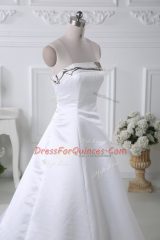 Custom Design White Lace Up Strapless Ruching Dress for Prom Satin Sleeveless Court Train