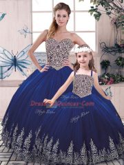 Customized Royal Blue Ball Gowns Scoop Sleeveless Tulle Floor Length Lace Up Beading and Appliques Quinceanera Gowns