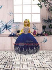 Customized Royal Blue Ball Gowns Scoop Sleeveless Tulle Floor Length Lace Up Beading and Appliques Quinceanera Gowns