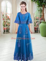 Exquisite Half Sleeves Lace Lace Up Homecoming Dress