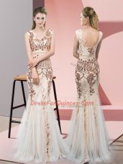 Decent Champagne Backless V-neck Sequins Homecoming Dress Tulle Sleeveless