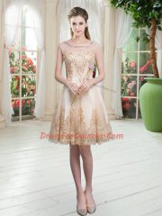 Sleeveless Knee Length Beading and Appliques Zipper Homecoming Dress with Champagne