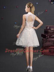 Sexy Champagne Lace Lace Up Vestidos de Damas Sleeveless Knee Length Lace and Appliques