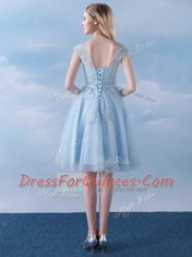 Nice Scoop Cap Sleeves Appliques and Belt Lace Up Dama Dress