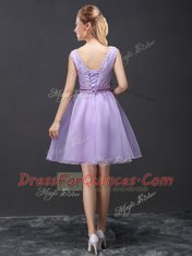 Designer Organza V-neck Sleeveless Lace Up Lace and Appliques and Belt Damas Dress in Lavender