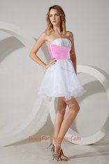 Glamorous White Zipper Strapless Beading Dama Dress Organza Sleeveless