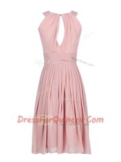 Modern Pink Column/Sheath Chiffon Scoop Sleeveless Pleated Knee Length Zipper Homecoming Dress