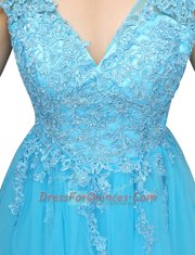 New Style Sleeveless Appliques Backless Prom Gown