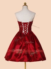 Superior Knee Length Red Prom Dresses Sweetheart Sleeveless Lace Up