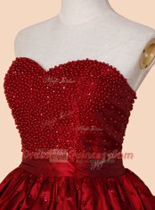 Superior Knee Length Red Prom Dresses Sweetheart Sleeveless Lace Up