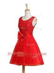 Scoop Sleeveless Tulle Mini Length Lace Up Homecoming Dress in Red with Lace and Bowknot