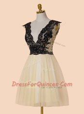 Sequins Knee Length Champagne V-neck Cap Sleeves Zipper
