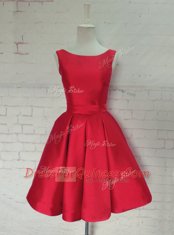 Knee Length Red Evening Dress Bateau Sleeveless Backless