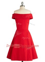 High Class Red A-line Satin Off The Shoulder Sleeveless Ruching Knee Length Zipper Prom Evening Gown