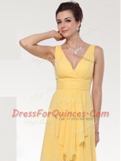 Eye-catching Empire Homecoming Dress Yellow V-neck Chiffon Sleeveless Knee Length Zipper