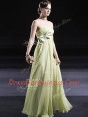 High Quality Light Yellow Column/Sheath Chiffon Strapless Sleeveless Ruching and Bowknot Floor Length Side Zipper Prom Dresses