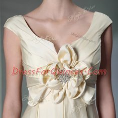 Shining Scoop Floor Length Side Zipper Evening Dress Light Yellow for Prom and Party with Beading and Ruching and Hand Made Flower