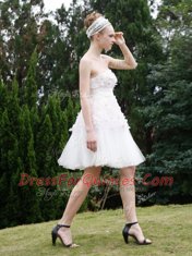 Graceful Sleeveless Zipper Knee Length Lace Dress for Prom