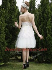 Graceful Sleeveless Zipper Knee Length Lace Dress for Prom