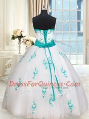White Quinceanera Dress Military Ball and Sweet 16 and Quinceanera and For with Beading and Appliques Sweetheart Sleeveless Lace Up