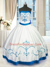 Charming Floor Length White Vestidos de Quinceanera Strapless Sleeveless Lace Up