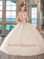 Fantastic White Scoop Neckline Beading Quinceanera Dresses Cap Sleeves Backless
