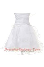 Dramatic Ball Gowns Prom Gown White Sweetheart Tulle Sleeveless Knee Length Criss Cross