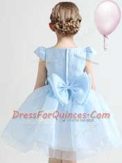 Affordable Light Blue Ball Gowns Scoop Cap Sleeves Organza Mini Length Zipper Appliques and Bowknot and Hand Made Flower Flower Girl Dresses