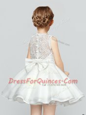 Inexpensive Clasp Handle Scoop Sleeveless Flower Girl Dresses Mini Length Lace and Bowknot White Organza
