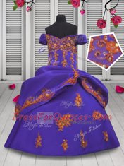 Pretty Off the Shoulder Purple Ball Gowns Beading and Appliques Kids Pageant Dress Lace Up Satin Sleeveless Floor Length