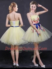 Clearance Mini Length Lace Up Prom Gown Light Yellow for Prom and Party with Appliques and Belt