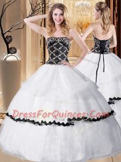 Shining White Ball Gowns Strapless Sleeveless Organza Floor Length Lace Up Beading Vestidos de Quinceanera