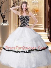 Shining White Ball Gowns Strapless Sleeveless Organza Floor Length Lace Up Beading Vestidos de Quinceanera