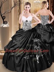 Low Price Black Sleeveless Appliques and Pick Ups Floor Length Quinceanera Dresses
