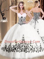 Sweetheart Sleeveless Tulle Ball Gown Prom Dress Embroidery Lace Up