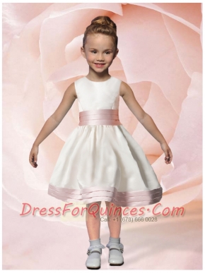 White A-Line Scoop Ribbons Knee-length Flower Girl Dress with Ribbons