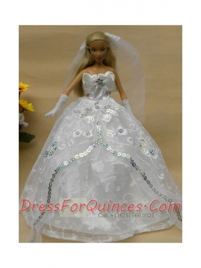 Romantic Appliques White Strapless Wedding Dress For Barbie Doll