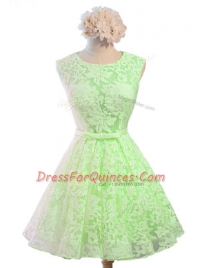 Sophisticated A-line Lace Scoop Sleeveless Belt Knee Length Lace Up Quinceanera Court of Honor Dress
