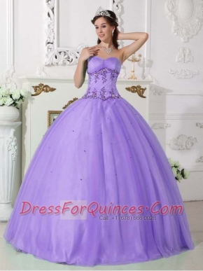 Lilac Ball Gown Sweetheart Pretty Quinceanera Dresses with  Tulle and Taffeta Beading