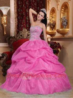 Elegant Rose Pink Ball Gown Sweetheart Floor-length Organza Beading Quinceanera Dress