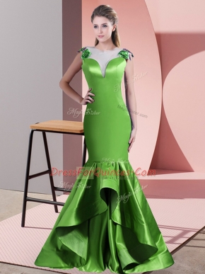 Sleeveless Satin Sweep Train Side Zipper Dress for Prom in Green with Beading and Lace and Appliques