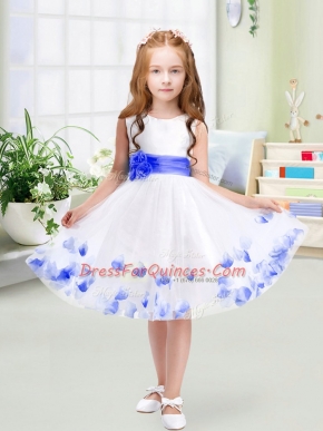 Custom Made White Sleeveless Appliques and Belt Knee Length Flower Girl Dresses