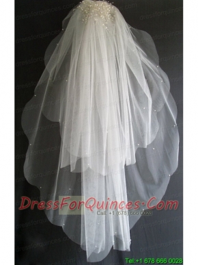 Pearl Decorate Beautiful Tulle Wedding Veil