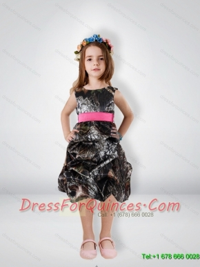 Fashionable Knee Length Camo Flower Girl Dresses with Sashes