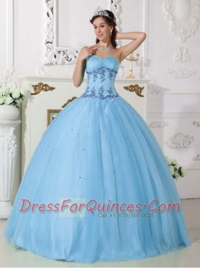 Light Blue Ball Gown Sweetheart With Tulle and Taffeta Beading For Sweet 16 Dresses