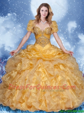 Hot Sale Ball Gown Beading Quinceanera Dresses in Champagne