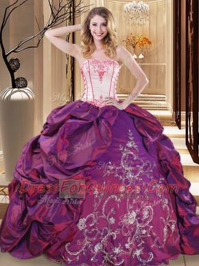 Great Strapless Sleeveless Lace Up Ball Gown Prom Dress Purple Taffeta